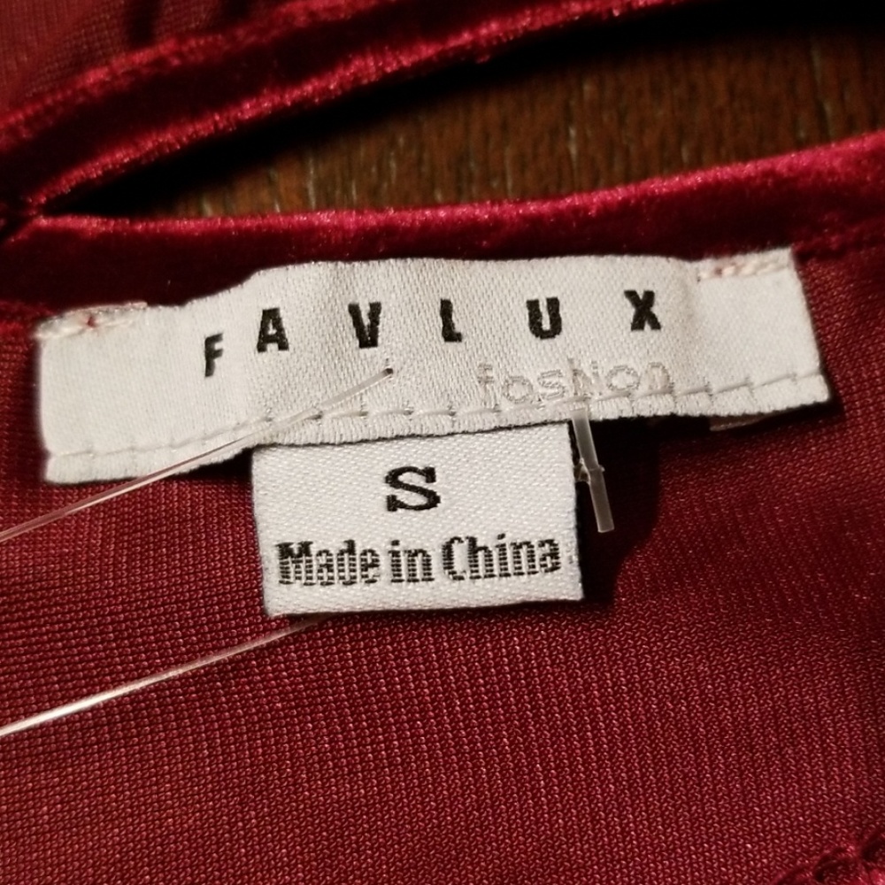 red velvet peplum strapless top - Picture 5 of 6